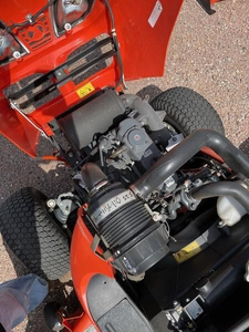 Tondeuse autoportée Kubota GR2120 à haute efficacité, 17,5 CV, tondeuse robotisée à vendre en France, livraison rapide, meilleur prix - Product Image 6