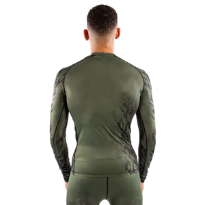 Chemises de compression sublimées personnalisées de haute qualité 2024, pour le surf, la plongée, la protection contre les éruptions cutanées, les uniformes de BJJ, polyester/nylon 220g - Product Image 2