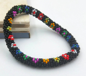 Hilo en espiral brazaletes con cuentas - Product Image 3