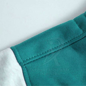 Chaqueta Letterman para hombre de color sólido de nuevo diseño con cuello levantado y logotipo frontal poliéster/algodón cálido ropa de calle de invierno para hombre - Product Image 2