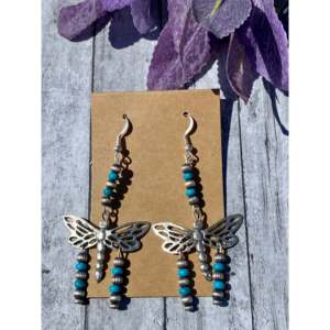 Pendientes de Plata de Ley con Forma de Mariposa y Turquesa de Pam Armstrong - Product Image 1