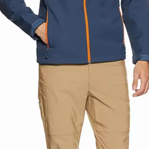 Vestes Softshell en Toile pour Hommes Imperméables en Polyester Respirant à Capuche Personnalisées Fermeture Éclair Avant Hiver Nouveau Design Très Populaire - Product Image 2
