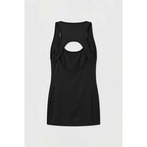 Camiseta Deportiva sin Mangas para Mujer Tommylife, Negra, Corte Estándar, con Detalle en la Espalda - 97297 - Negra - Product Image 2