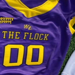 Venta al por mayor uniforme de fútbol americano Conjunto personalizado Supporter Jersey aparejo sarga sublimación disponible 7V7 uniforme chaqueta de fútbol - Product Image 6