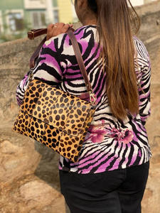 กระเป๋าหนังวัวสะพายข้างพิมพ์ลายสัตว์คุณภาพสูงหนังแท้กระเป๋าถือขนาดพอเหมาะ - Product Image 4