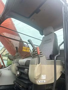 Gran oferta, excavadora hidráulica sobre orugas de 20 toneladas Hitachi de alto rendimiento, de segunda mano, buen motor de aire acondicionado incluido - Product Image 6