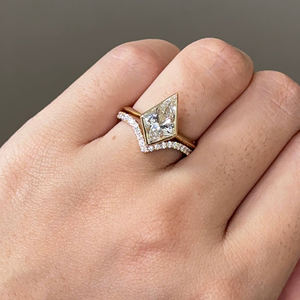 Anillo minimalista de corte brillante de diamante cultivado en laboratorio de 2,25 quilates de alta calidad 14K blanco amarillo oro rosa IGI certificado al por mayor - Product Image 1