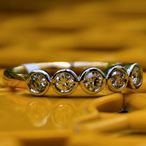 Auténtico original 14K y 18K Impresionante anillo de diamante Pieza de joyería de diamante natural - Product Image 6