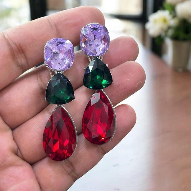 สีม่วง-เขียว-แดง