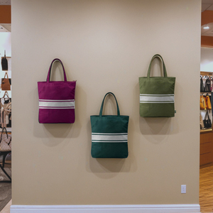 กระเป๋าผ้าแคนวาสทำมือ แข็งแรง ทนทาน น้ำหนักเบา เป็นมิตรกับสิ่งแวดล้อม ใช้ซ้ำได้ เหมาะสำหรับไปทะเล ช้อปปิ้ง และใช้ในชีวิตประจำวัน รุ่น 2026 - Product Image 1