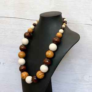 Collar llamativo hecho a mano con cuentas africanas para mujer, gargantilla de cuentas de madera hecha en fábrica, cadena de hilo para boda o regalo - Product Image 4