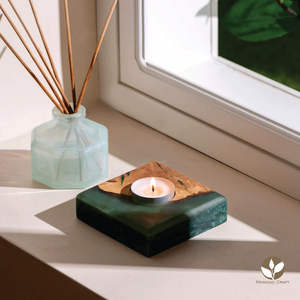 Porte-bougie chauffe-plat en teck massif moderne fait à la main Solobeat Décoration d'intérieur - Product Image 1