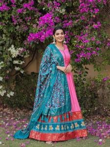 Dernier Designer Doola Soie Patola Imprimé Fantaisie Anarkali Robe Haute Qualité Fab Zone Saree avec Salwar Lehenga Choli pour Adultes - Product Image 2