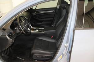 2022 H-onda Accord Touring 4dr Sedan d'occasion - Product Image 6