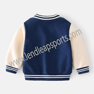 Chaqueta universitaria con logotipo personalizado, Mangas de cuero bordadas, chaqueta negra de béisbol universitario para parejas, chaqueta de hombre Letterman Varisty - Product Image 4