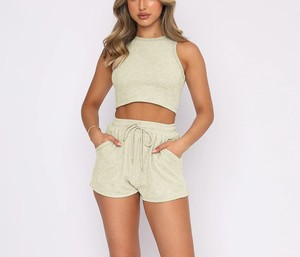 Conjunto de dos piezas de pantalón corto informal de verano para mujer de talla grande con logotipo personalizado OEM - Product Image 3