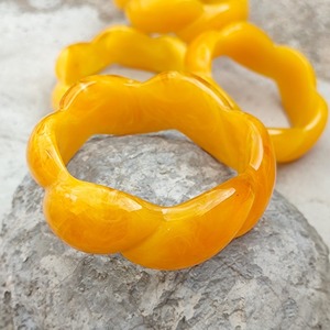 Bracelets en résine fabriqués à la main | | Qualité supérieure, designs élégants avec des couleurs vives pour des déclarations de mode uniques - Product Image 3