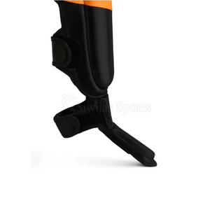 Protège-tibias pour hommes : Confort optimal, design léger, construction durable pour l'entraînement quotidien, forme flexible et facile à porter - Product Image 6