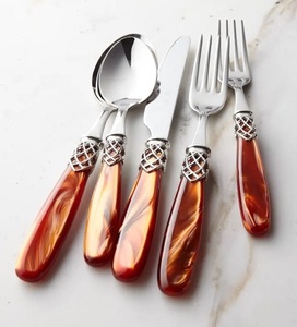 Ensemble de couverts en acier inoxydable de la meilleure qualité Occasion de mariage Vaisselle à la maison Manche en os Comprend Cuillère Fourchette Couteau à beurre - Product Image 4