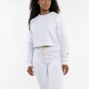 Vente en gros de sweats à capuche et chandails à col montant pour femmes surdimensionnés avec logo avant personnalisé de haute qualité respectueux de l'environnement - Product Image 5