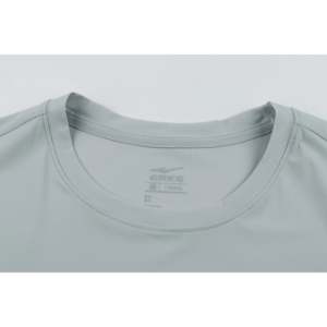 เสื้อยืดคอกลมโอเวอร์ไซส์ ERKE สำหรับผู้ชาย ผ้าฝ้าย 100% รุ่นพิมพ์ลาย หมายเลข 11225202368-101 ผ้าถักอัดแน่น น้ำหนัก 230 กรัม/300 กรัม - Product Image 3