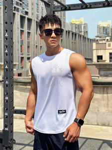 เสื้อกล้ามออกกำลังกายผู้ชายสำหรับฤดูร้อน เสื้อผ้าฝึกซ้อมฟิตเนส แห้งเร็ว ทรงหลวม สำหรับเพาะกาย ผ้าฝ้าย 100% ระบายอากาศดี ทันสมัย - Product Image 2