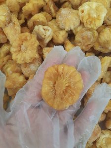 Croustilles d'ananas déshydratés ananas séchés sucrés // Shyn Tran - Product Image 2