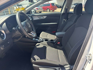 KIA FORTE LXS FWD 2023 USADO, Volante a la Izquierda/Derecha - Product Image 3