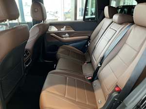 SUV de Lujo Usado, Tamaño Completo, GLS 450 4MATIC, Año 2025 - Product Image 4