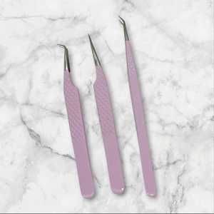 Juego de pinzas para extensión de pestañas con estampado de diamantes Rosa bebé de 3 piezas de acero inoxidable con puntas puntiagudas - Product Image 1