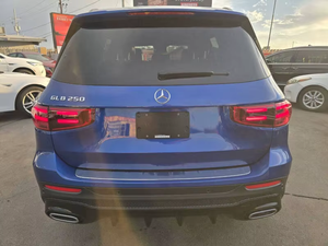 Mercedes-Benz GLB 250 2024, robuste et peu utilisé - Product Image 3