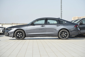 รถยนต์ปี 2025 ฮอนด้า แอคคอร์ด 5 ที่นั่ง พรีเมียม ซีดาน เกียร์ CVT สมูท ไฮบริด ประหยัดน้ำมัน ระบบความปลอดภัยขั้นสูง รถมือสองที่สะดวกสบาย - Product Image 2