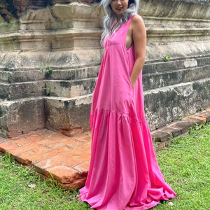 Vestido Largo Bohemio Rosa Sólido de Viscosa, Hecho a Mano, con Cuello Halter, Dobladillo Evase, Holgado, Transpirable, Lavable, sin Espalda, con Borlas - Product Image 1