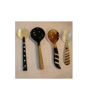 Cuchillo de mantequilla de cuerno de búfalo personalizable y cuchara de ensalada cuchara de café hecha a mano - Product Image 2