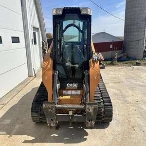 รถตักล้อยาง Case TV380 ปี 2011 สภาพดี พร้อมระบบปรับระดับอัตโนมัติ  ควบคุมการทำงานได้หลากหลาย  ประกอบด้วยชิ้นส่วนเครื่องยนต์และมอเตอร์ - Product Image 1