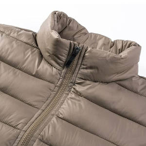 Veste matelassée écologique style High Street pour hommes avec col montant de couleur personnalisée pour l'hiver-Haute qualité à bas prix - Product Image 3