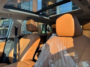 ตัวเลือกแบบเต็ม2024โตโยต้าไฮแลนเดอร์สำหรับขายในทุกสี - Product Image 5