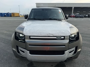 Usado cuidadosamente 2023 Land Rover Defender 110 5 puertas P400 XS Edition AWD MHEV 3.0L Turbo Gas 8 velocidades 400bhp 7 plazas - Product Image 2