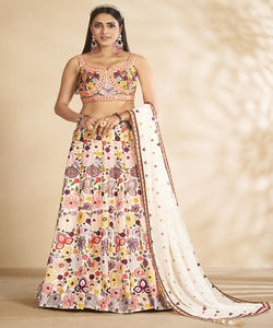 Impression numérique en coton rayonne à la mode avec séquence de broderie Lehenga Choli avec Dupatta Party Wear Meilleur prix Textile Ethnique Shalwar Kameez - Product Image 3