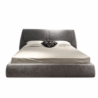 Tête de lit moderne de luxe italienne modulaire confortable à dossier pliant, en tissu texturé de qualité supérieure, avec cadre en bois de mélèze importé, taille King Size