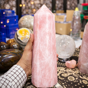 Grande tour en quartz rose naturel, obélisque en cristal rose, gravé, écologique, de haute qualité, pierre de guérison, générateur, décoratif - Product Image 1