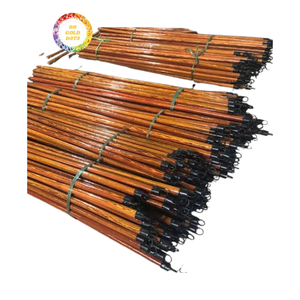 Manche de balai en bois de qualité supérieure 150 cm Manche de balai en bois pour usage commercial Manche en bois d'eucalyptus recouvert de PVC pour serpillière Vente en gros - Product Image 6