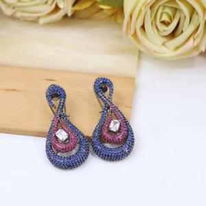 Boucles d'oreilles en moissanite plaquées argent de qualité supérieure, style moderne, élégantes, pour femmes et filles, collection pour mariage et soirées. - Product Image 3