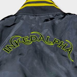 100% Polyester Satin Varsity Veste Style Décontracté Manteau D'hiver avec Bouton Décoration Solide Couleur OEM Service Uni Teint - Product Image 4