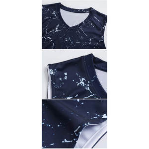 Vêtements de basket-ball de qualité supérieure pour hommes, ensemble d'uniformes grande taille avec impression par sublimation à la mode et élégant - Product Image 3