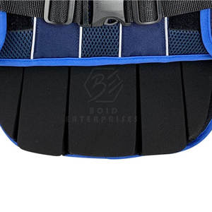 Chaleco ecuestre al aire libre para montar a caballo con tela transpirable, chaleco flexible para montar a caballo con construcción ligera - Product Image 2