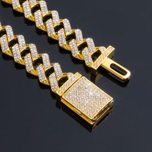 Bijoux les plus vendus, diamant moissanite éblouissant avec chaîne vvs clarity au design unique fabriqué en argent sterling 925 - Product Image 4