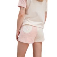 Ensemble chemise courte et mini short Conched Out Cabana en éponge biologique légère parfaite pour l'été avec un coquillage unique