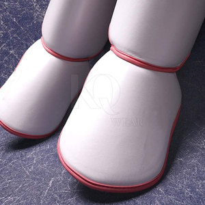 Espinilleras de Boxeo de Cuero para Hombre, Protección Profesional, Ligeras y Hechas a Medida - Product Image 4