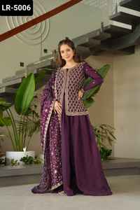 ชุดอินเดียแบบดั้งเดิม Fendy กับลูกปัดที่อุดมไปด้วยปักทำงานชุด Sharara กับเลื่อมและปัก zari งาน dupatta - Product Image 6